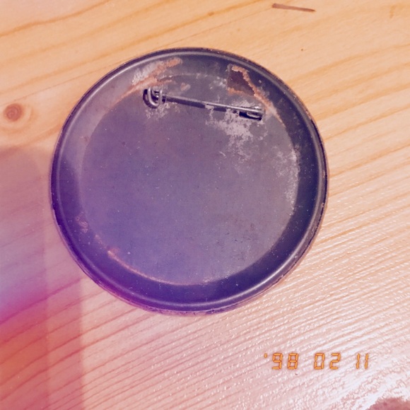 MIRA FUJITA HARLEQUIN PIN - Picture 2 of 2